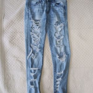 American Eagle Ripped Light Wash Jeggings